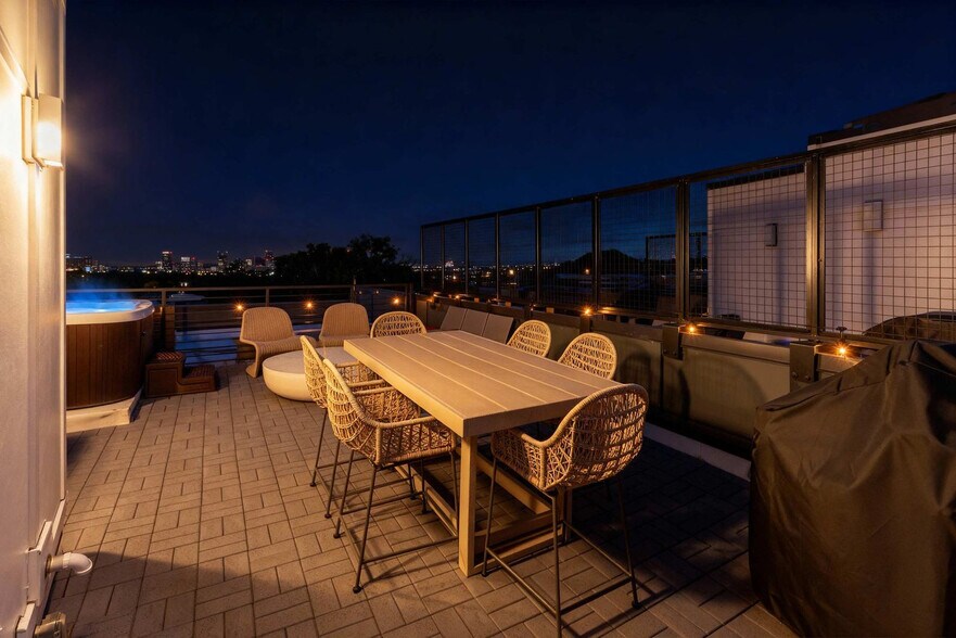 Building Photo - 113 Lucile St