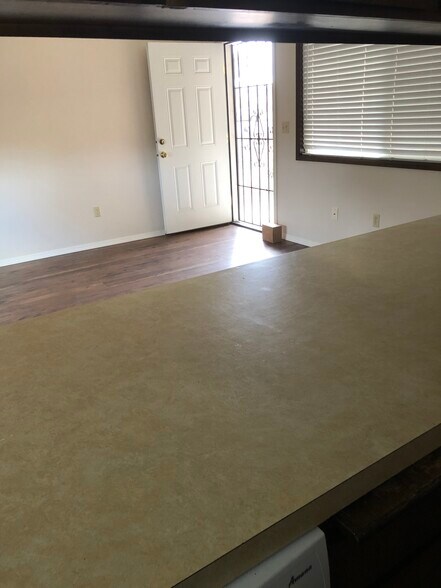 Building Photo - 4174 Marian Ct