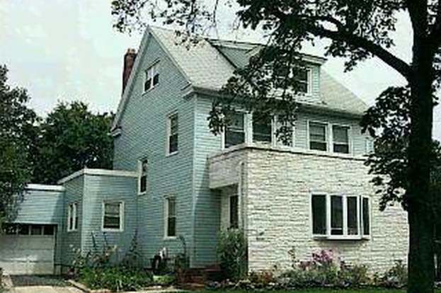 Building Photo - 165 Pavilion Ave