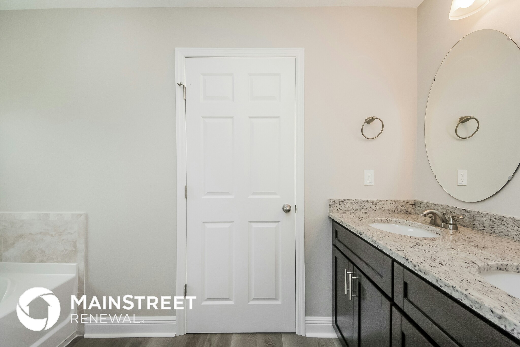 Building Photo - 463 Columbia Ct