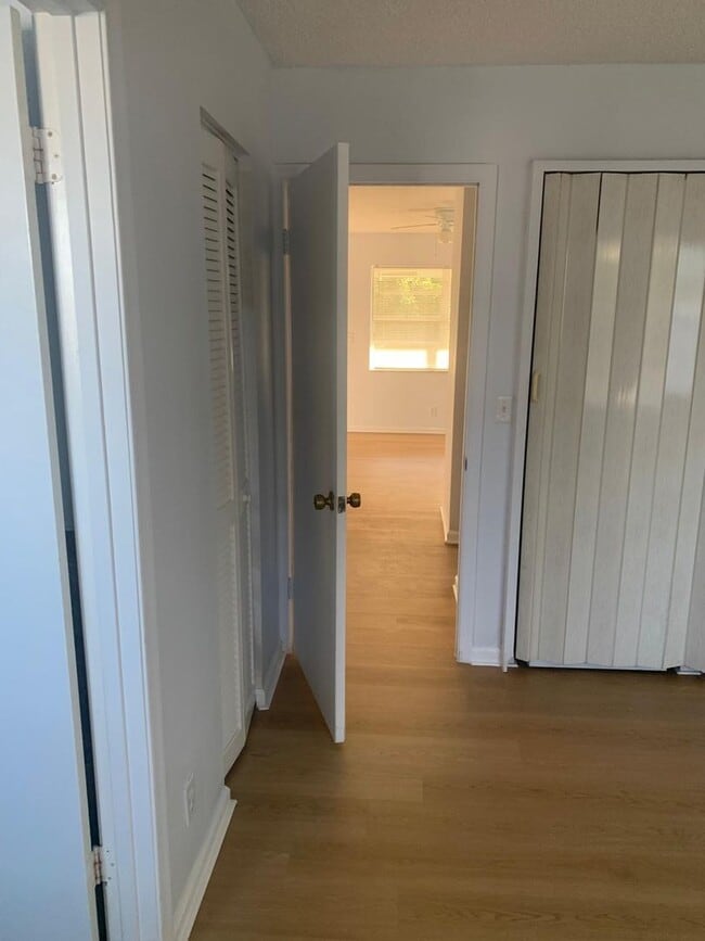 Building Photo - 116 N F St