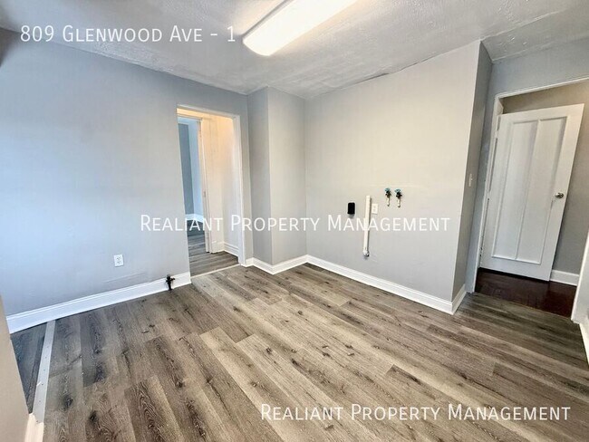 Building Photo - 809 Glenwood Ave