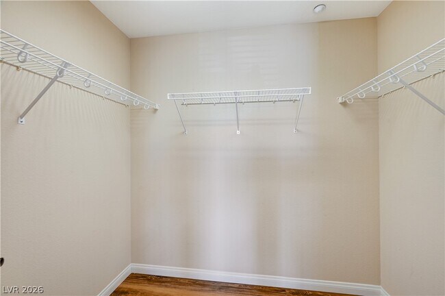 Building Photo - 2054 Waterlily View St