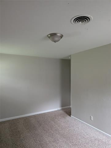 Building Photo - 3204 Phoenix Dr