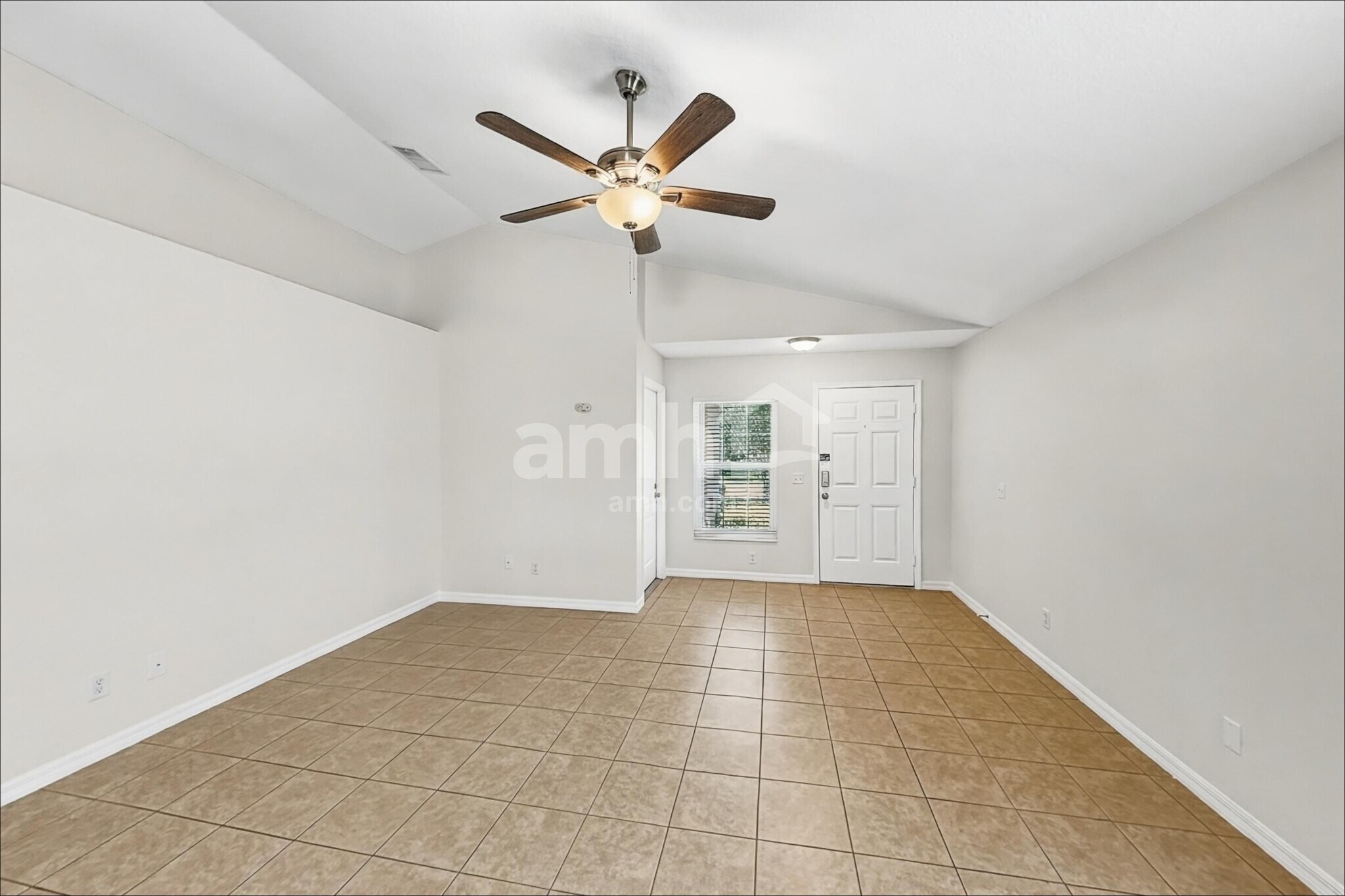Building Photo - 14231 Gnatcatcher Terrace