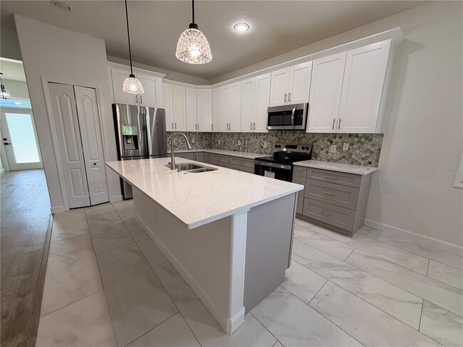 Building Photo - 2347 Crosston Cir