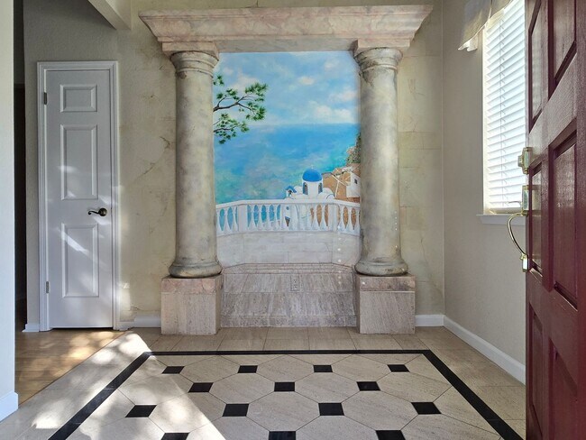 Building Photo - Single Family Home, Remodeled Inside and O...