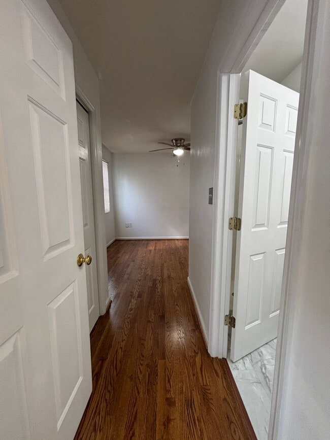 Building Photo - $500 OFF first months rent********950 Morgan Avenue -One Level Living with 2 bedrooms and 2 baths