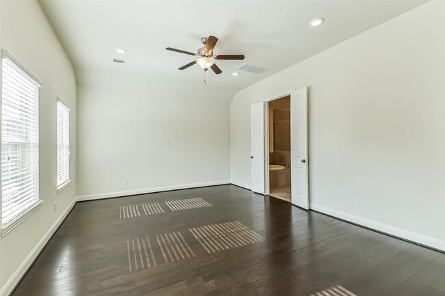 Building Photo - 1752 Monarch Ridge Dr