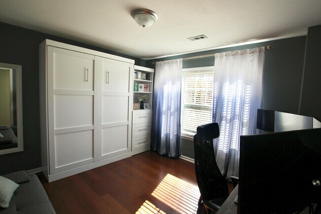 Building Photo - 12123 Monteith Grove Dr