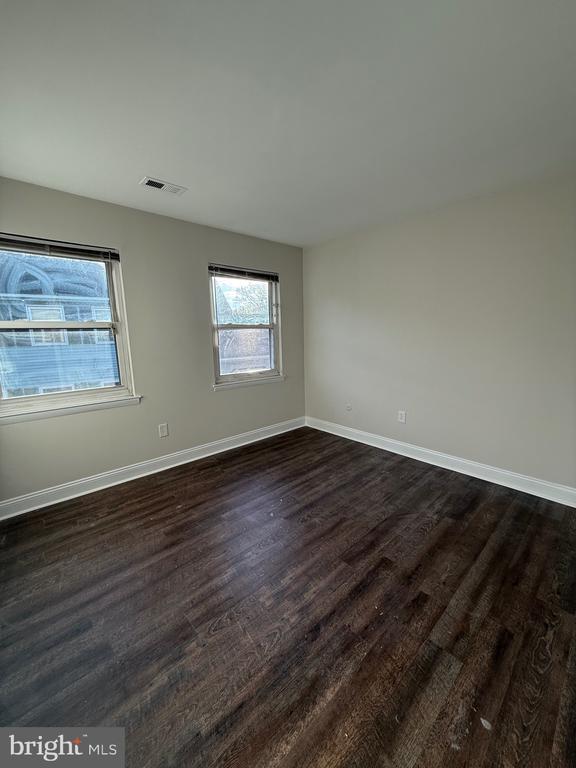 Building Photo - 162 Willow Turn