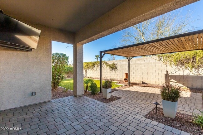 Building Photo - 10440 W Cashman Dr