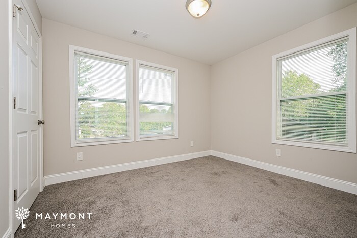 Building Photo - 963 Ivy Ln NW