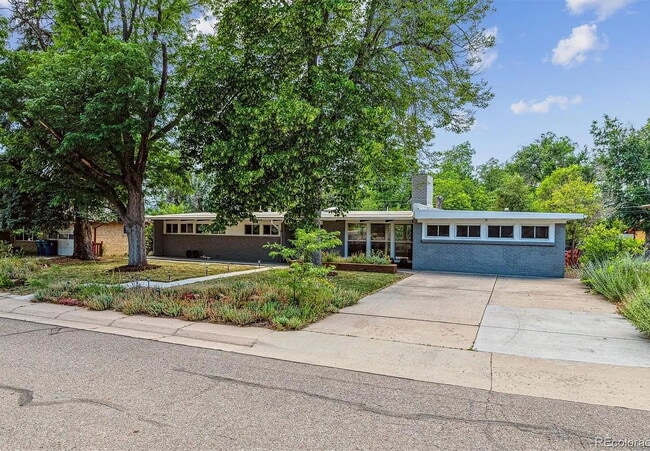 Building Photo - Quiet, Tree-Shaded Mid-Mod Steps to Downtown Littleton. Gorgeous Remodel.