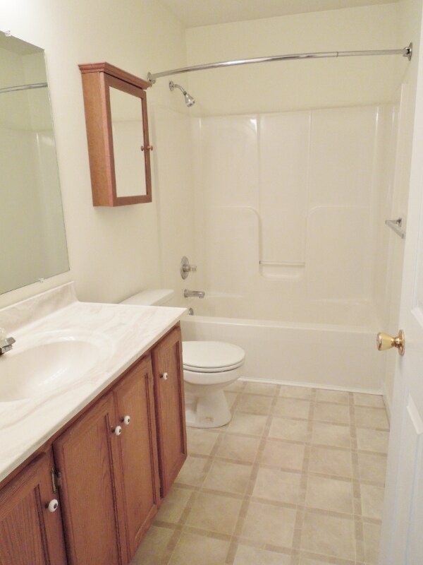 Building Photo - 108 Pleasant Hill Rd