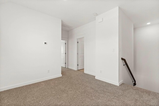 Building Photo - 108 Hartson Dr