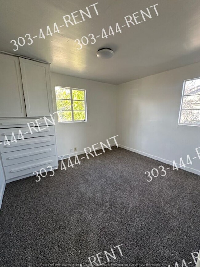 Building Photo - Charming Home in Prime Lakewood Location!