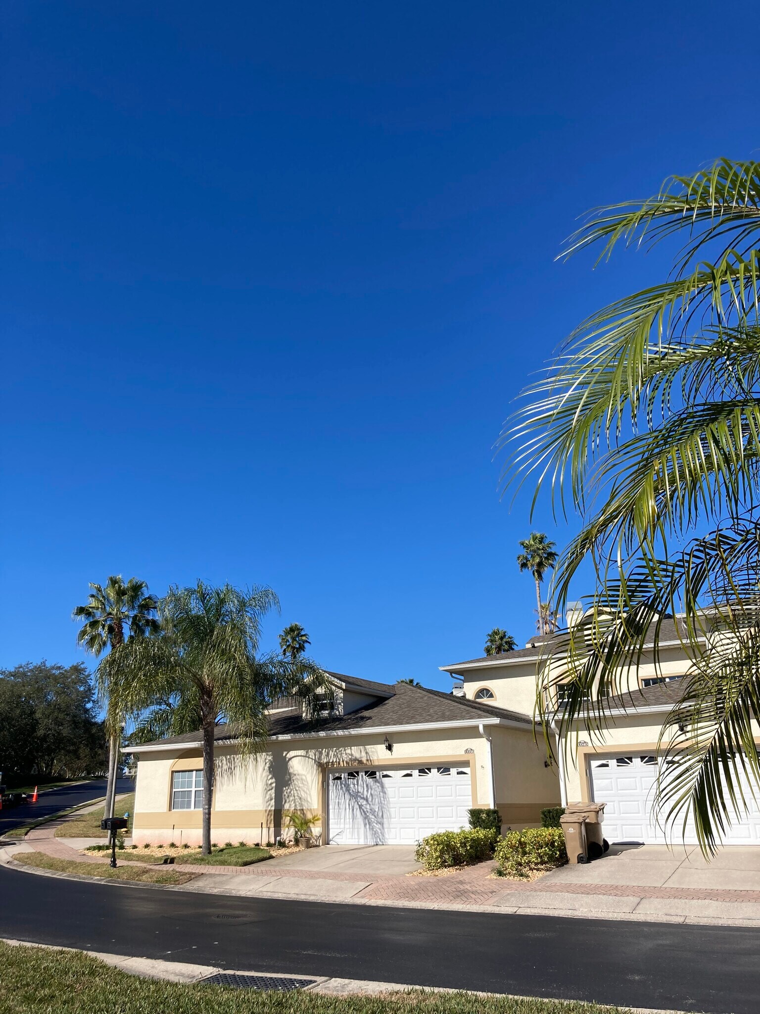 Building Photo - 13338 Fountainbleau Dr