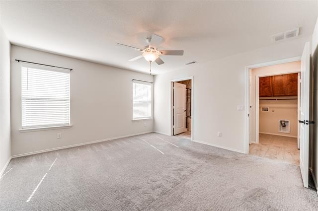 Building Photo - 7613 Heritage Dr