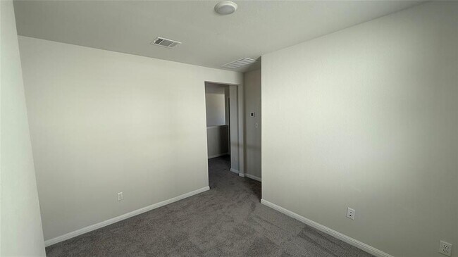 Building Photo - 4620 Modena Bay Bend
