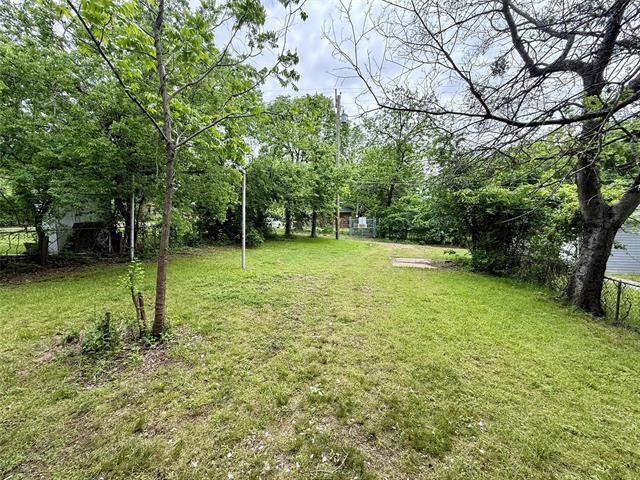 Building Photo - 1326 W Sears St