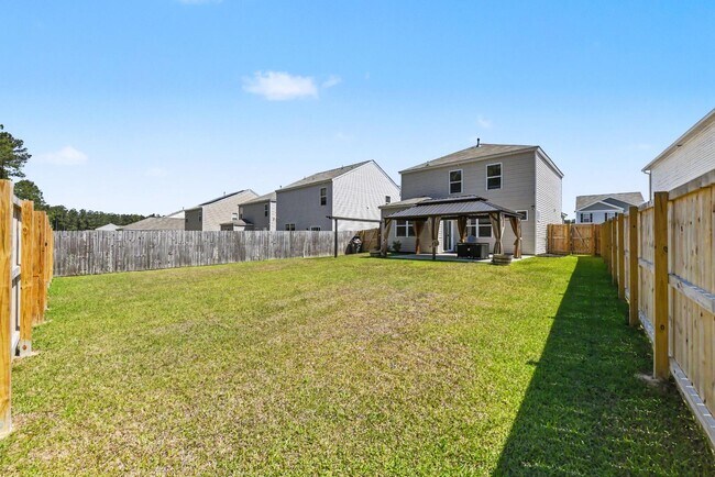 Building Photo - 111 Blossom Wood Ln