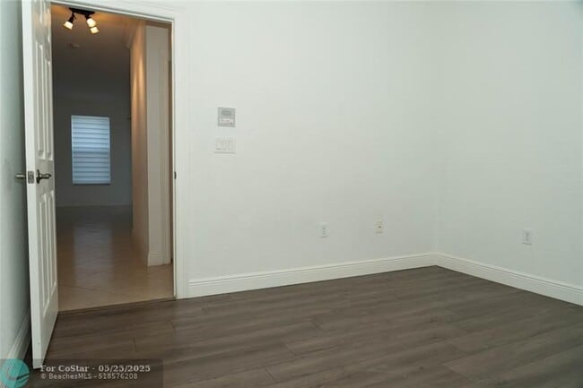 Building Photo - 17654 SW 47th St