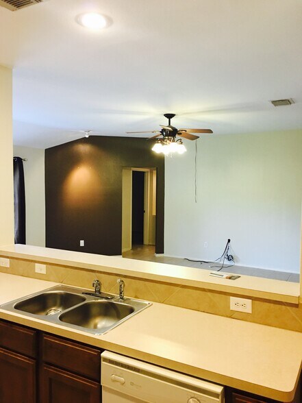 Building Photo - 4003 Santa Susana