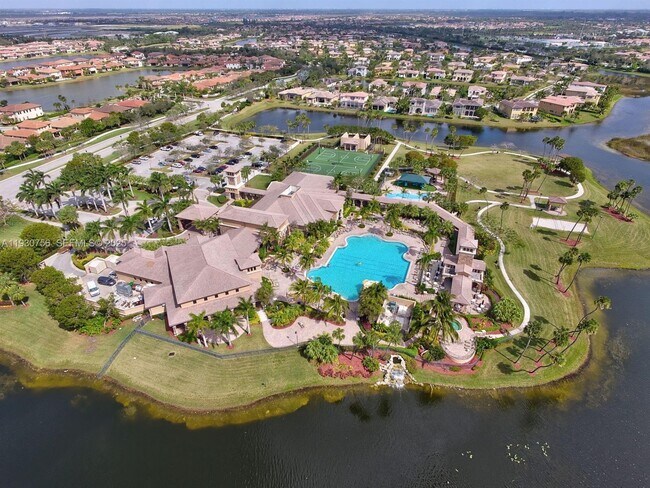 Building Photo - 12618 NW 56th Dr