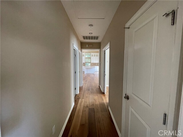 Building Photo - 276 Rodeo