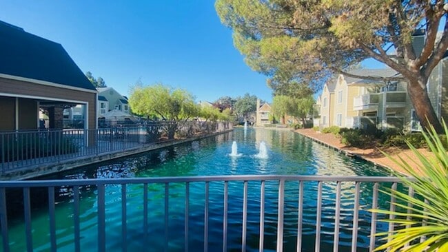 Building Photo - Spacious Lower Level, 2BD/2BA Condo Unit, ...