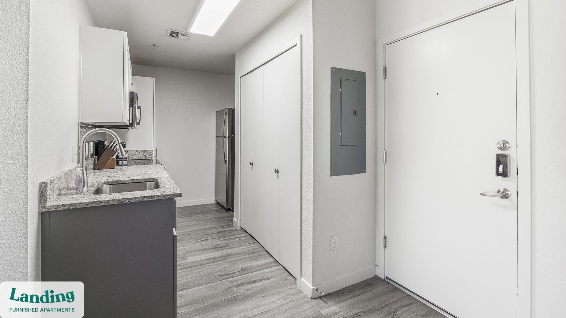 Building Photo - 1811 E Apache Blvd