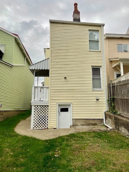 Building Photo - 1614 Myler St