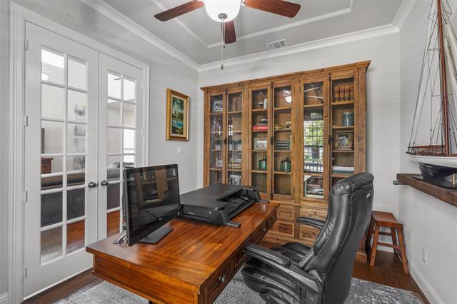 Building Photo - 2848 Amesbury