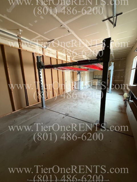 Building Photo - This property offers a NO DEPOSIT option a...
