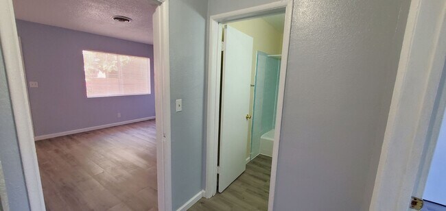 Building Photo - 252 A St