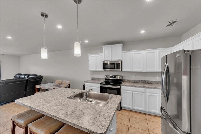 Building Photo - 18276 Turning Leaf Cir