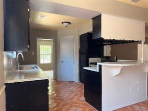 Building Photo - 6841 Flamingo Dr