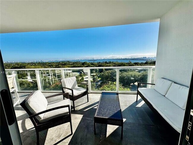 Building Photo - 4250 Biscayne Blvd