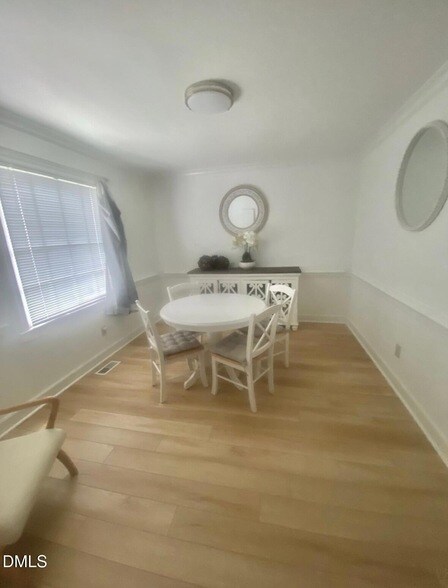 Building Photo - 7709 Highlandview Cir