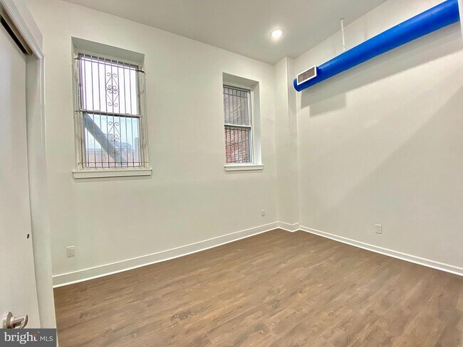 Building Photo - 37 N 3rd St