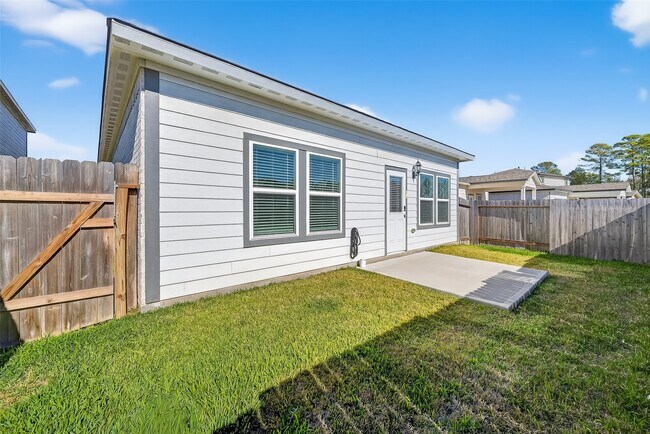 Building Photo - 8327 Bristlecone Pne Wy