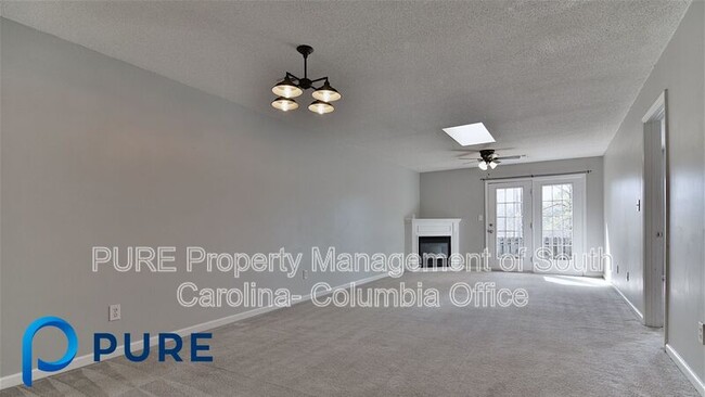 Building Photo - 323 Twin Eagles Dr