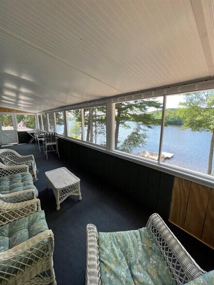 Building Photo - 94 Harbor Rd