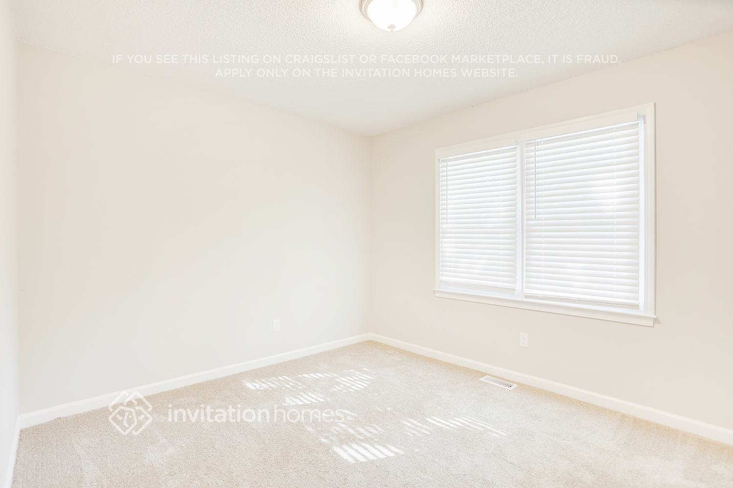 Building Photo - 201 Garretts Dr