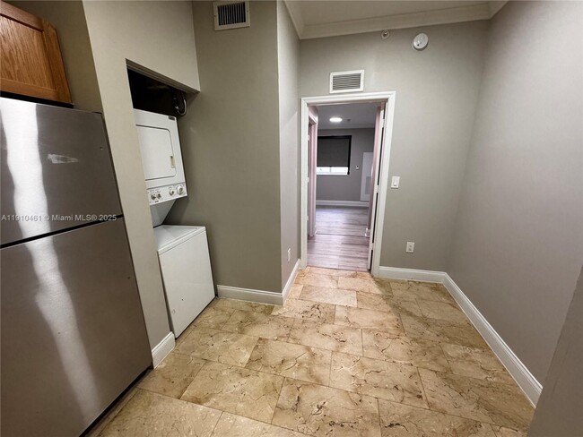 Building Photo - 1750 NW 107th Ave