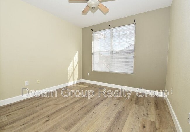 Building Photo - 8555 W Russell Rd