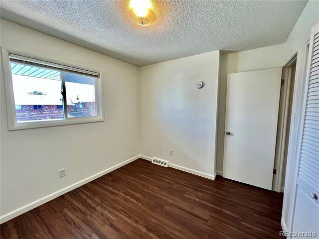 Building Photo - 9032 E Lehigh Ave