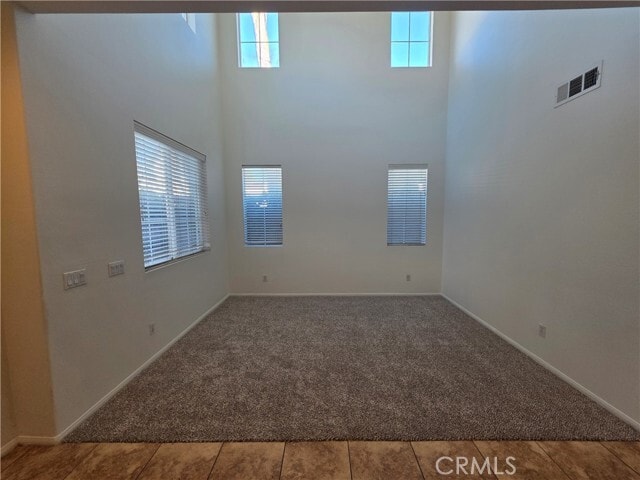 Building Photo - 2035 E Harvard Privado