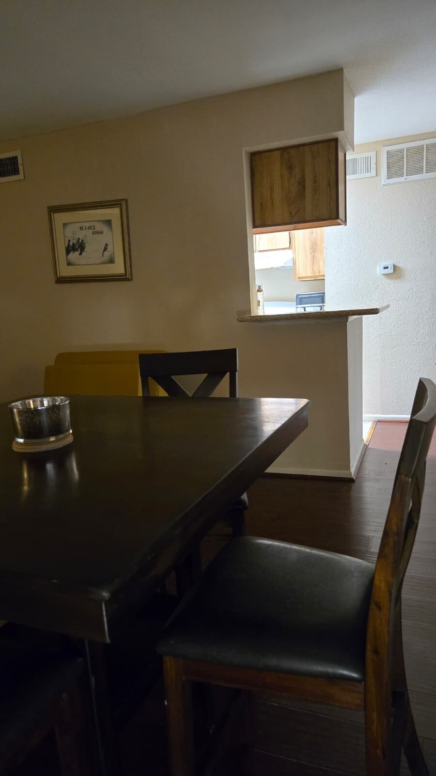 Building Photo - 9000 Bissonnet St